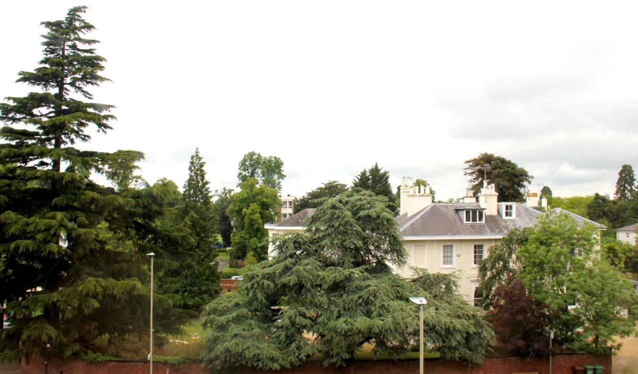 Spacious 3Br Victorian Cheltenham Loft Flat In Cotswolds - Free Parking Appartement Buitenkant foto