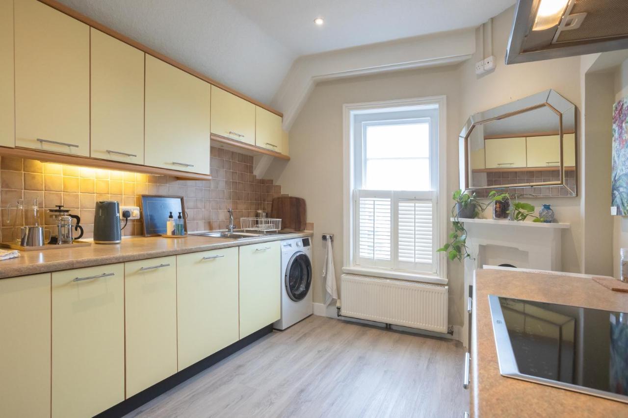 Spacious 3Br Victorian Cheltenham Loft Flat In Cotswolds - Free Parking Appartement Buitenkant foto